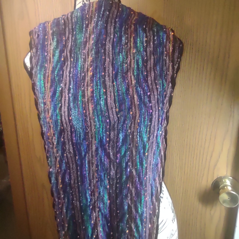 Metallic Shimmer Multicolor ♾️ Scarf - Picture 6 of 7
